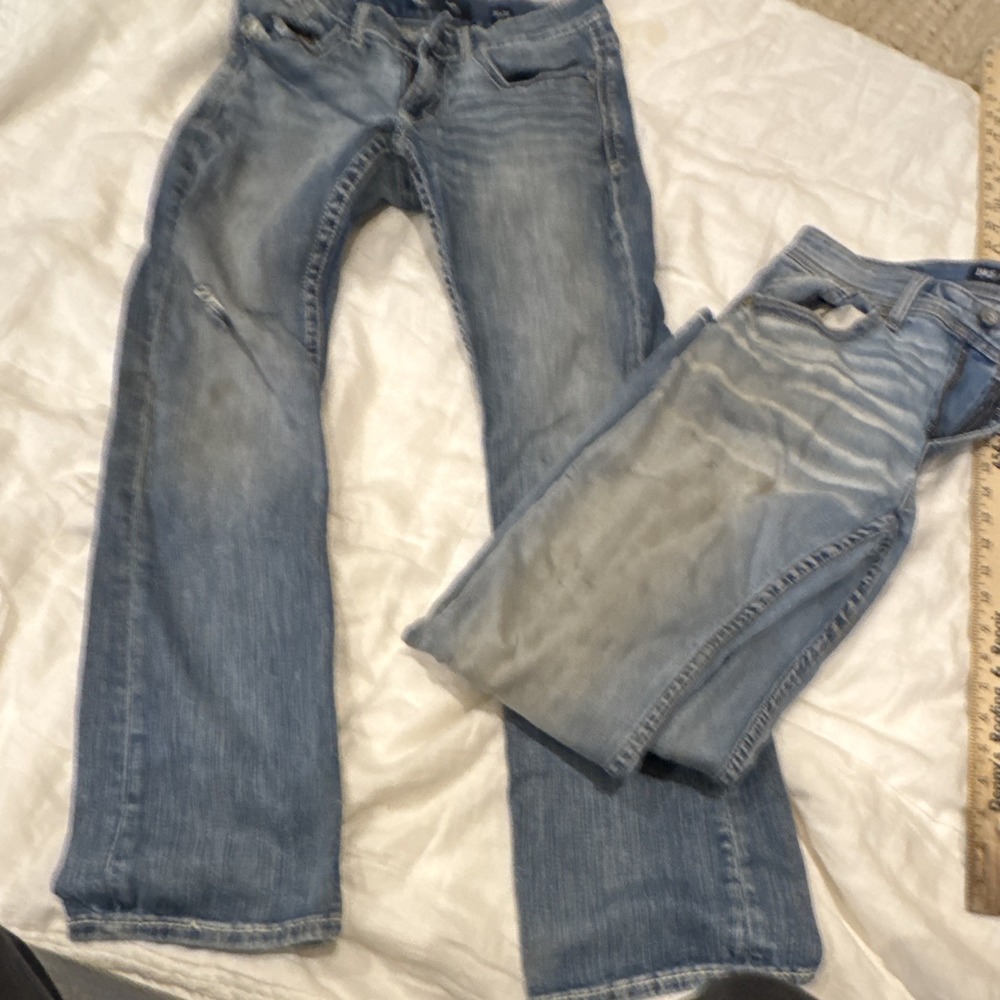 BKE bundle Men's Blue Light Wash Straight Jeans Regular Fit Distressed 5-Pocket